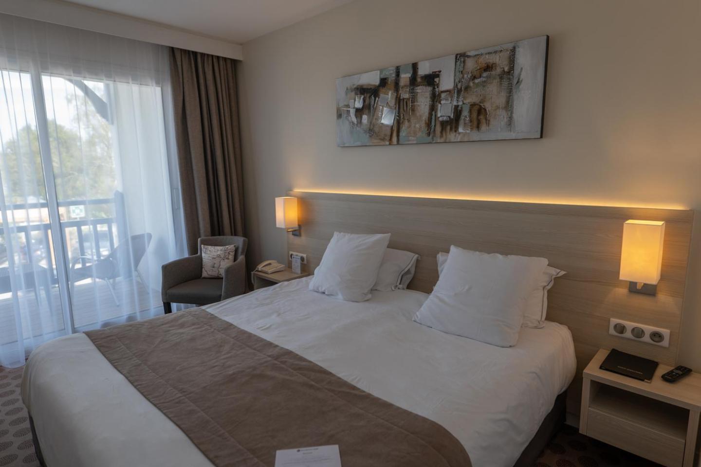 Best Western Plus Le Roof Vannes Bord De Mer Exterior photo