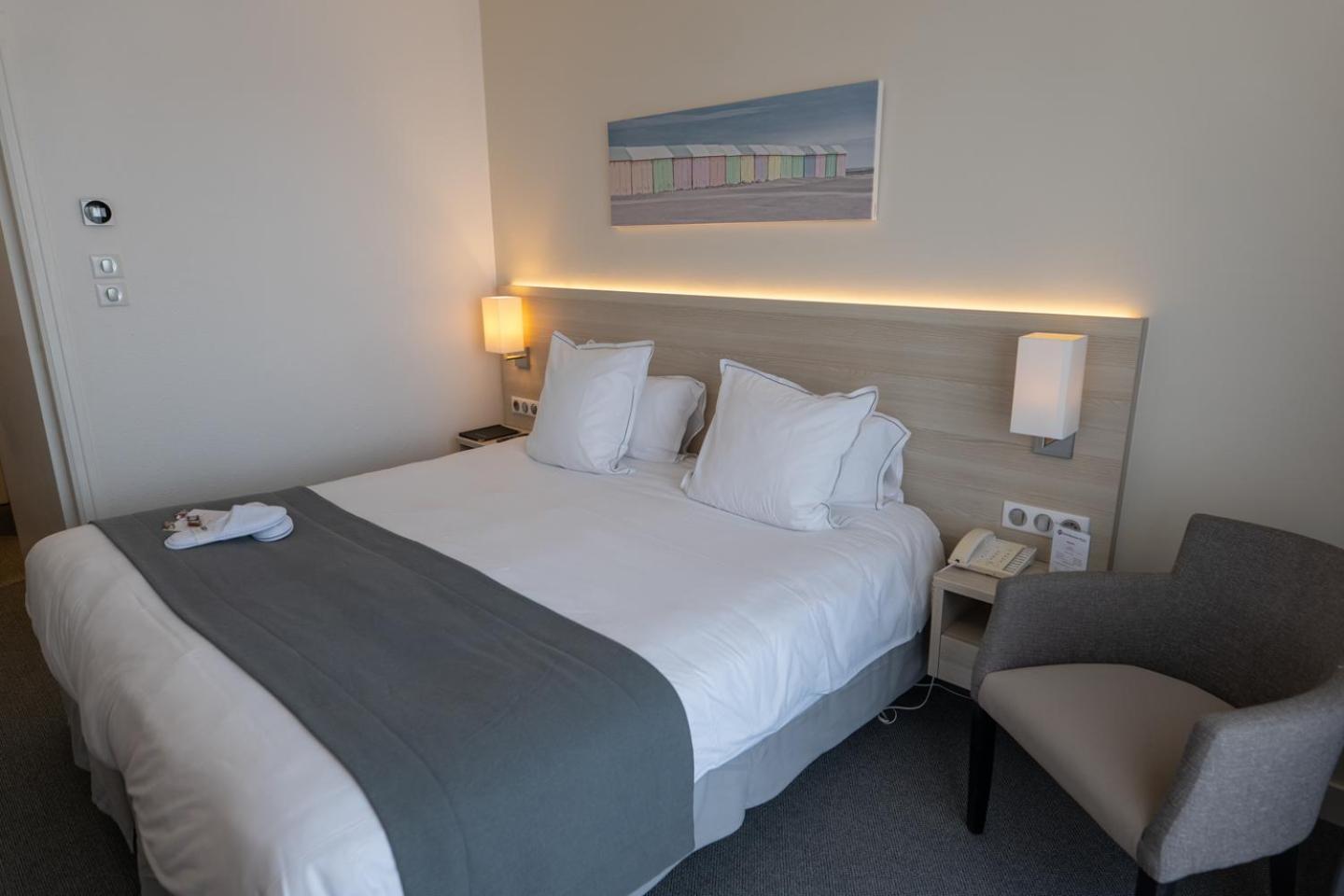 Best Western Plus Le Roof Vannes Bord De Mer Exterior photo