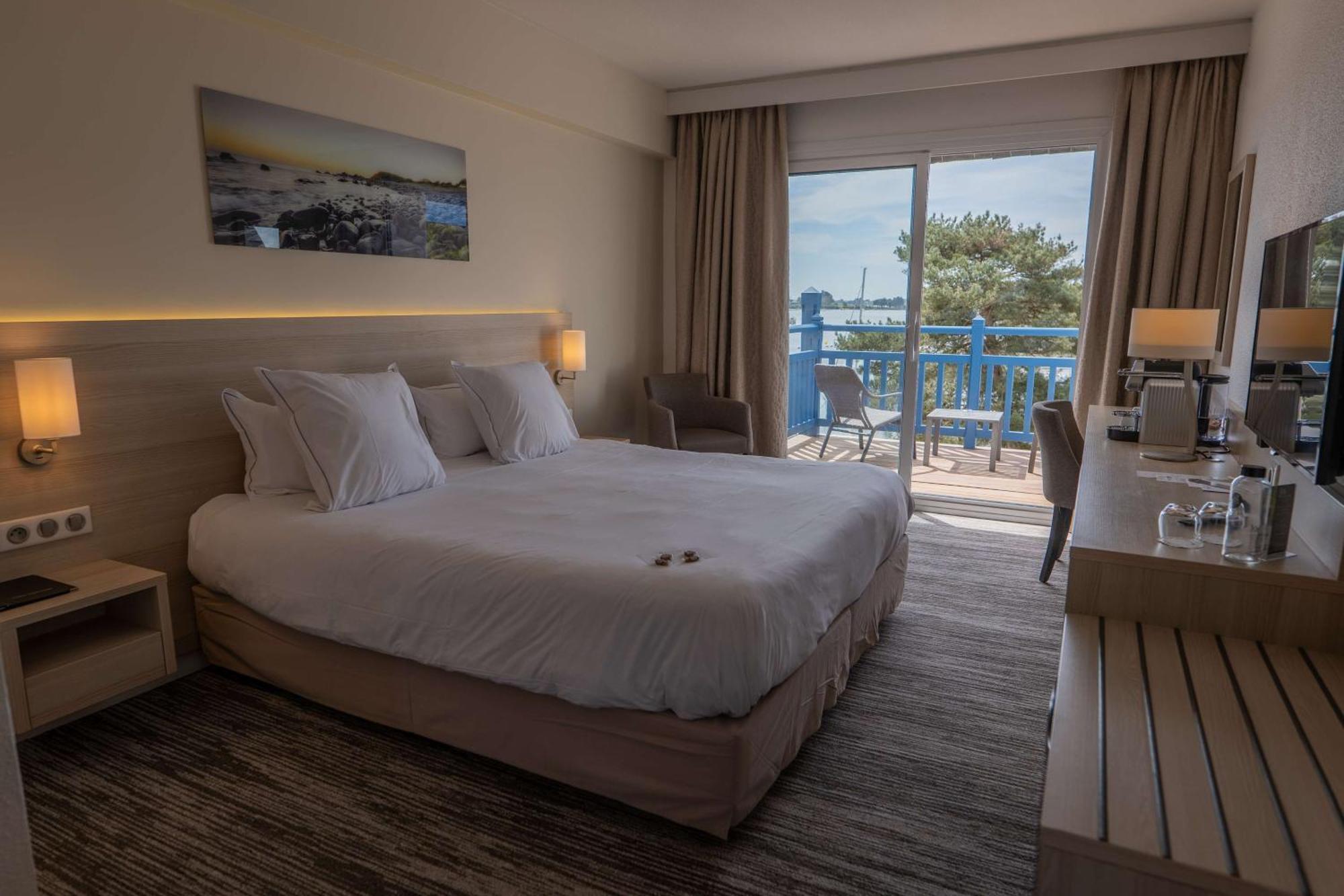 Best Western Plus Le Roof Vannes Bord De Mer Exterior photo