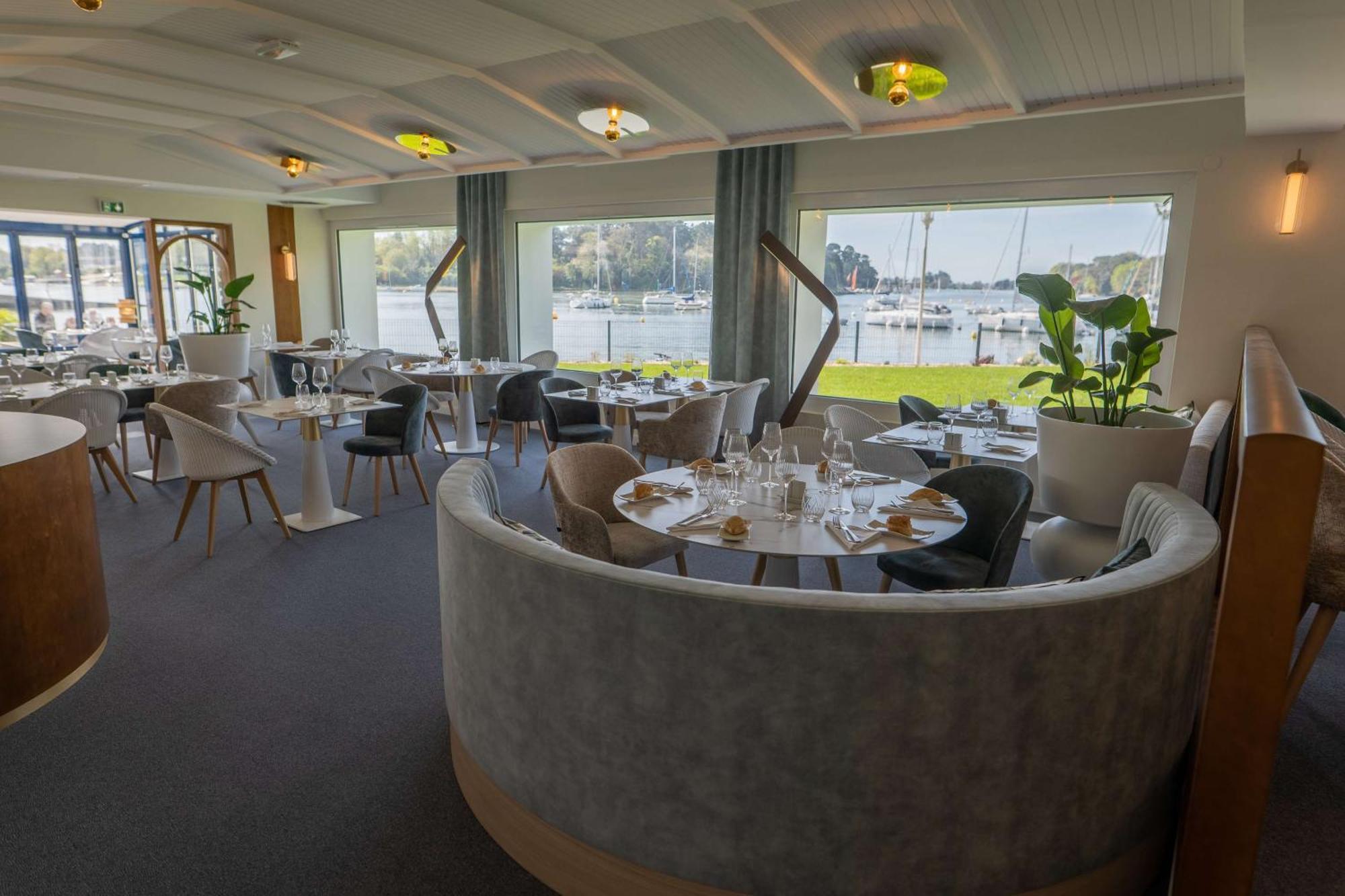 Best Western Plus Le Roof Vannes Bord De Mer Exterior photo
