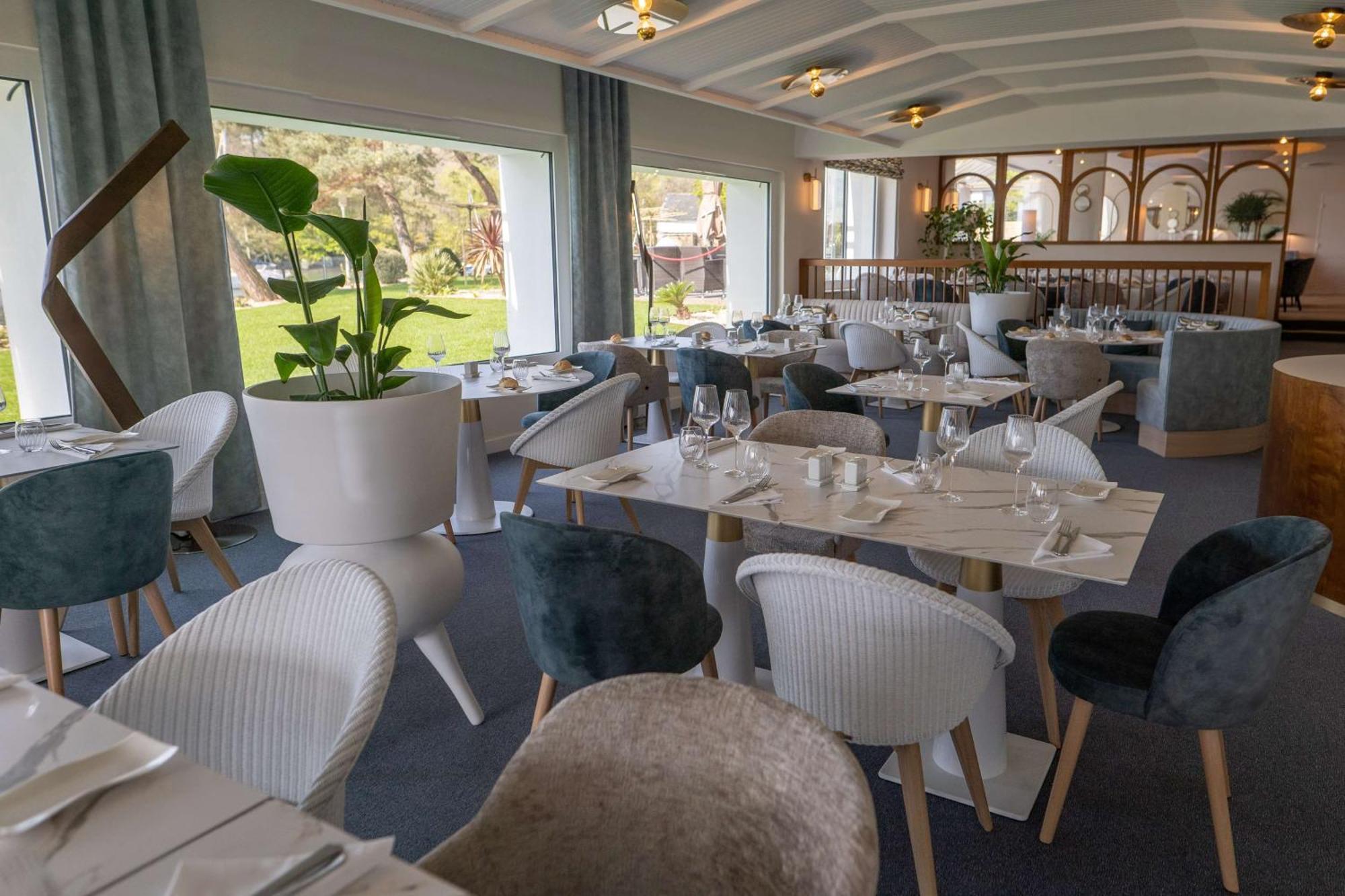 Best Western Plus Le Roof Vannes Bord De Mer Exterior photo